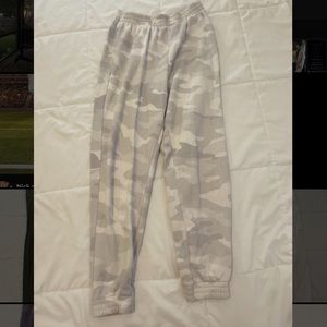 victoria secret/pink; womens size medium sweatpants